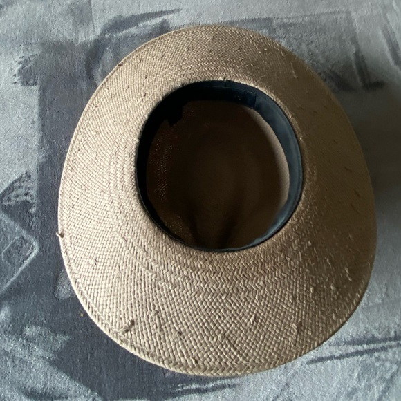 Janessa Leone Packable Straw Hat ‘Valentine’ - Picture 6 of 11